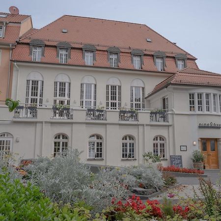 Nineofive Hotel Ена Экстерьер фото